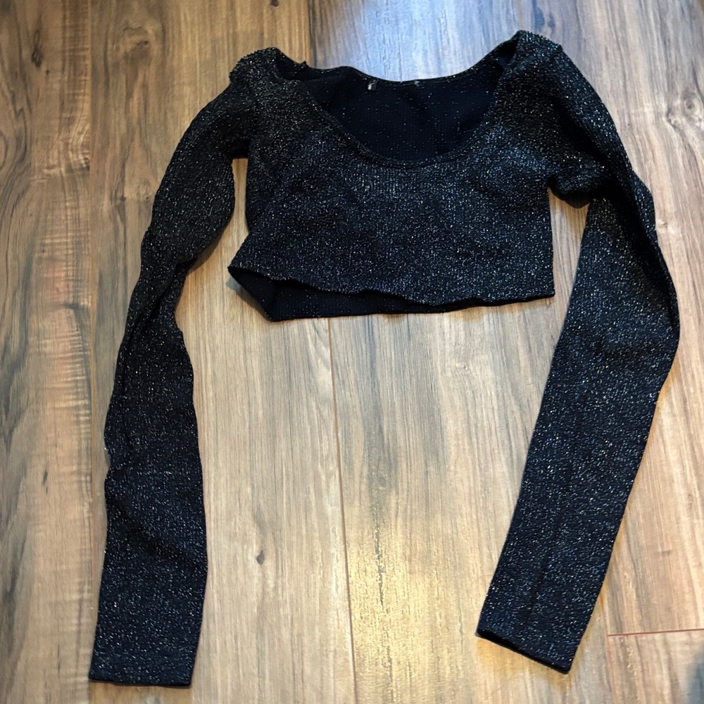 Black Glitter Long Sleeve Crop Top